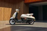 ‘Vua xe ga’ 150cc mới trình làng giá 63 triệu đồng: ngoại hình tựa Vespa, trang bị áp đảo Honda SH Mode và Air Blade