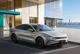 Sedan cỡ E 1,5 tỷ tại Việt Nam vừa có bản nâng cấp tại quê nhà: sạc 5 phút chạy 700km, giá tương đương từ 600 triệu đồng