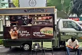 Những 'quán cà phê' giá 4 triệu đồng ngay sau yên xe máy: Cuộc cạnh tranh trở thành 'vua vỉa hè' đang nóng hơn bao giờ hết, Trung Nguyên, Highlands cũng đã nhập cuộc