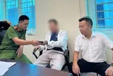 Người đàn ông SN 1973 đến Agribank giao dịch chuyển khoản 100 triệu đồng vào ngày 20/10, cán bộ ngân hàng lập tức báo công an