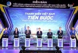 Tiếp năng lượng cùng thanh niên Việt Nam tiến bước
