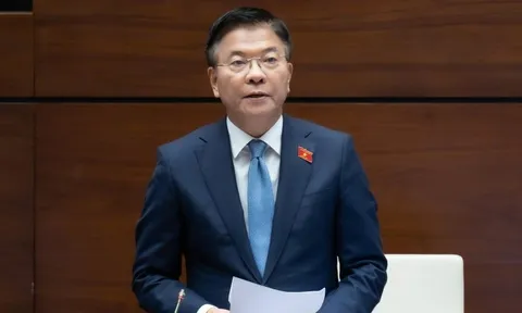 Phó Thủ tướng Lê Thành Long giải trình về việc giá vàng, giá BĐS tăng cao