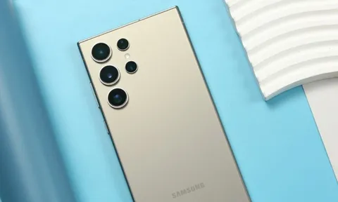 Cảnh báo nóng cho ai dùng điện thoại Samsung: Một bức ảnh có thể khiến điện thoại dính mã độc