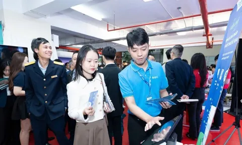 Hộ kinh doanh chuyển kê khai thuế: Thuế Hà Nội khẳng định không phải 'thêm thủ tục'