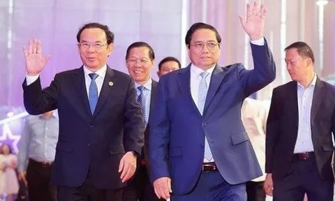 Con trai cố Tổng thống Mỹ sẽ tham dự một sự kiện đặc biệt tại VN, có nhiều DN nghìn tỷ USD của 4 châu lục