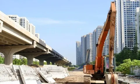 TPHCM yêu cầu đẩy nhanh tiến độ nhiều tuyến cao tốc, metro