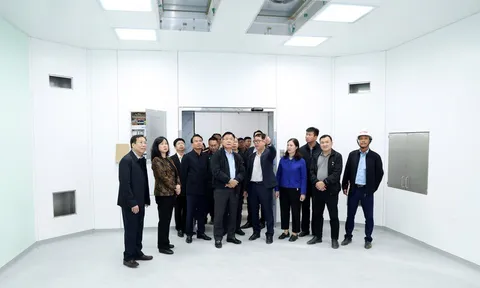 Chuẩn bị sẵn phương án nhân lực, thiết bị để vận hành hoạt động bệnh viện Việc Đức, Bạch Mai cơ sở 2