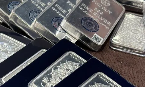 Giá bạc thỏi sáng nay ngày 8/12