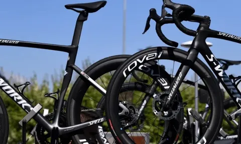 Nhận tin tố giác, cảnh sát lần theo chuỗi cung ứng triệt phá đường dây sản xuất hàng giả lớn nhất ngành xe đạp: Thu giữ lượng lớn khung, bánh xe, ghi đông giả, tổng trị giá hơn 42 tỷ đồng