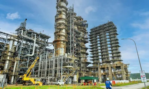 Nhà máy lọc dầu tỷ đô ước tính doanh thu năm 2025 hơn 140.000 tỷ đồng, lợi nhuận trước thuế hơn 4.500 tỷ