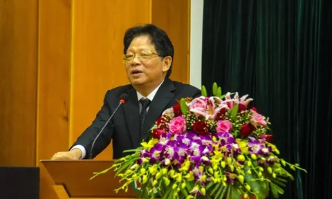 Cổ phiếu DGC lập kỷ lục thanh khoản, tài sản gia đình Chủ tịch Đào Hữu Huyền "bốc hơi" 3.400 tỷ đồng