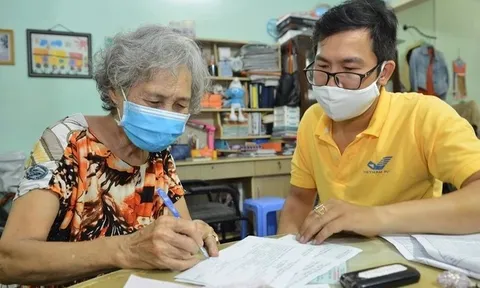 Cử tri đề xuất trợ cấp hưu trí xã hội từ 60 tuổi, Bộ trưởng Y tế nói gì?