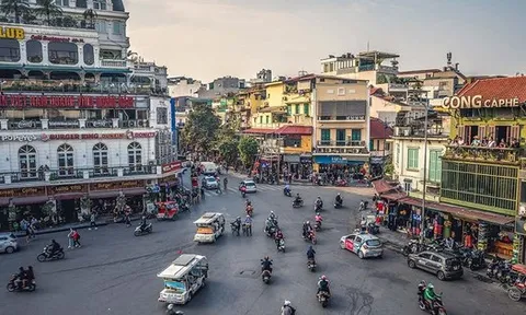 Từ 1/1/2026: Mức lương tối thiểu ở Hà Nội là 22.700 - 25.500 đồng/giờ