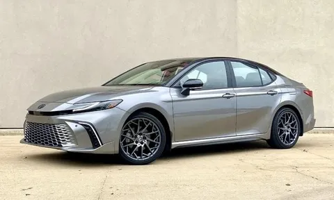 Ai nói Toyota chậm chuyển đổi sang xe điện?