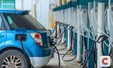 Tính toán chi phí sau 10 năm dùng xe điện: Thay pin hay mua mới xe xăng rẻ hơn?