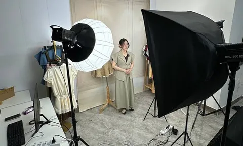 Dịch vụ livestream bán hàng Tết kín lịch, giá thuê KOL tăng chóng mặt