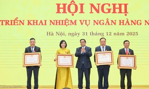 Thủ tướng: Mọi hoạt động của ngân hàng phải đổi mới, phải đột phá nhưng nhất quán mục tiêu