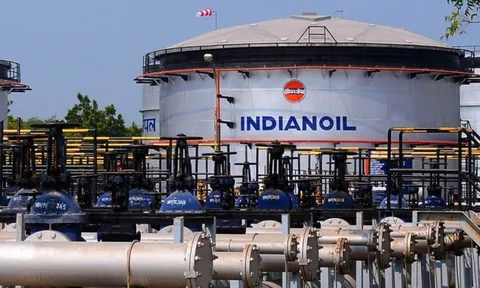 Các 'đại gia' Trung Đông không thể giúp giải cơn khát dầu Nga - quốc gia này quay sang tìm kiếm nguồn cung từ Venezuela