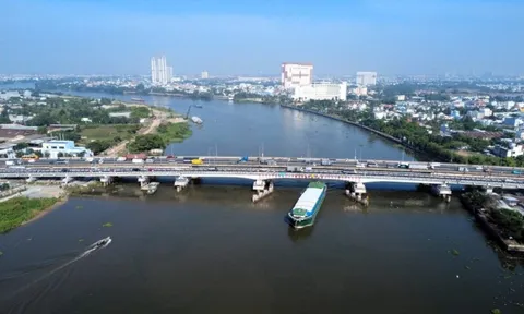 Cầu nặng 9.000 tấn bất ngờ rung chuyển, 100 người Việt Nam hò reo vì tạo kỳ tích, thành công làm chủ công nghệ phức tạp