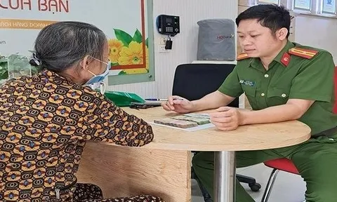 Mẹ báo đã chuyển khoản 20 triệu đồng, con trai xác nhận đủ nhưng lại báo công an: Công an Hà Nội vào cuộc