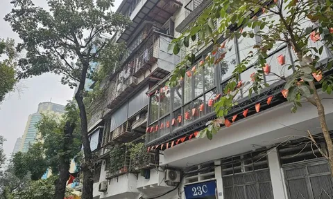 Nhà tập thể cũ ở Hà Nội bỗng nhiên 'hét giá' hơn 360 triệu đồng/m2