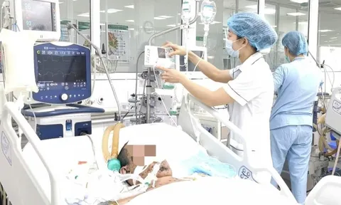 Thủy đậu ở người lớn: Bệnh nhân phải thở máy vì viêm phổi ARDS