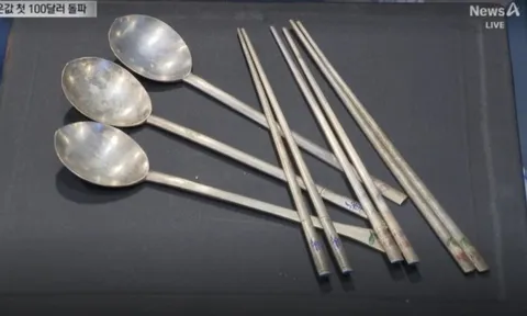 Cảnh tượng chưa từng có: Giá bạc lập đỉnh, người dân xếp hàng bán thìa dĩa cũ kiếm lời