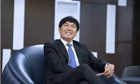 Chuyện gì đang xảy ra với tỷ phú Trần Đình Long?