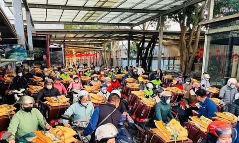 Lương tăng, thưởng Tết cao nhất 1,8 tỷ đồng