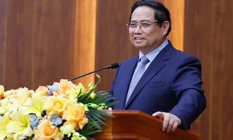 Thủ tướng: Tạo môi trường tự do sáng tạo, "dám ước mơ, dám khát vọng" để thu hút nhân tài