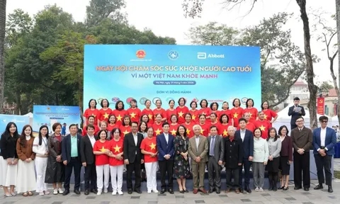 Abbott đồng hành chăm sóc sức khỏe người cao tuổi vì một Việt Nam khỏe mạnh