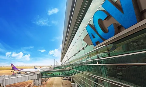 Thủ tướng: Tháo gỡ vướng mắc, bảo đảm duy trì hoạt động bình thường của ACV