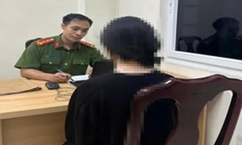 Tài khoản ngân hàng có giao dịch 800 triệu đồng: Nữ sinh 2006 bị công an mời lên làm việc