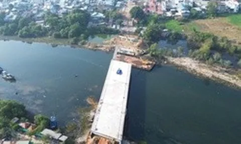 Cầu Văn Thánh tái khởi động, bao giờ về đích?