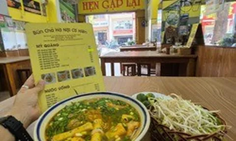 Suất ăn sáng dưới 20.000 đồng đang dần biến mất?