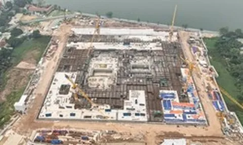 Cận cảnh nhà hát Opera Hà Nội dần lộ diện ở bán đảo Quảng An