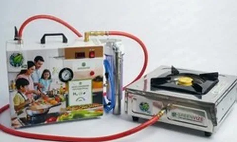 Ấn Độ chế tạo bếp chạy khí hydro: Chỉ 1 số điện và 100ml nước, lửa cháy 6 tiếng liên tục, giá 30 triệu