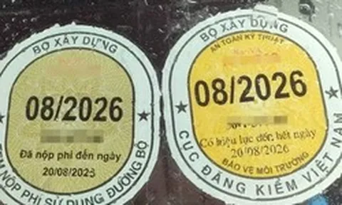 Sắp bỏ dán tem đăng kiểm trên kính chắn gió ô tô?