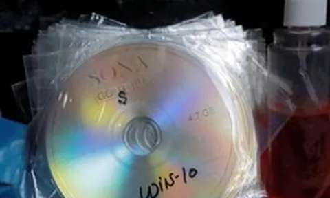 Lãnh đạo Microsoft: AI cũng sẽ phải mua bản quyền phần mềm như con người