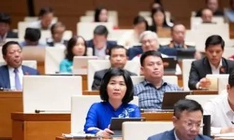 Hiến kế tăng trưởng ‘hai con số’