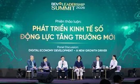 NHNN yêu cầu ngân hàng đẩy mạnh chuyển đổi số và hỗ trợ doanh nghiệp