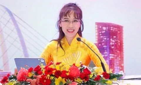 Tỷ phú Nguyễn Thị Phương Thảo trở thành Giáo sư từ khi nào?