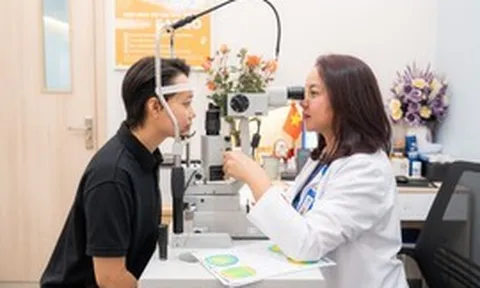 Xây dựng hệ sinh thái công nghệ đồng bộ để cá nhân hóa điều trị tật khúc xạ