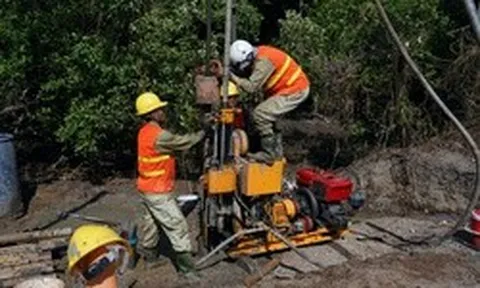Tấp nập khoan địa chất Metro Bến Thành - Cần Giờ dọc đường xuyên rừng ngập mặn