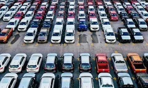 Có nên bỏ hoàn toàn điều kiện kinh doanh ô tô?