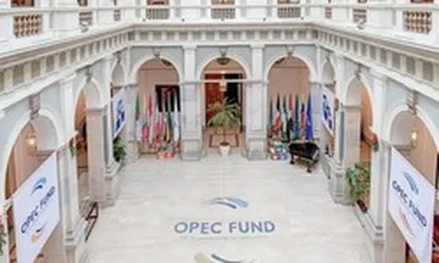 Quỹ của các "đại gia" dầu mỏ OPEC lần đầu tiên rót vốn vào một định chế phi ngân hàng tại Việt Nam