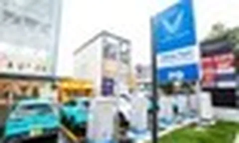 Sạc xe điện qua đêm: Xoá bỏ nỗi lo mất an toàn từ công nghệ quản lý pin tiên tiến của VinFast