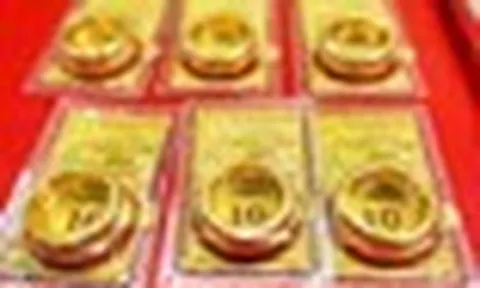 Giá vàng hôm nay 20/5: Lao dốc không phanh, SJC xuống đáy