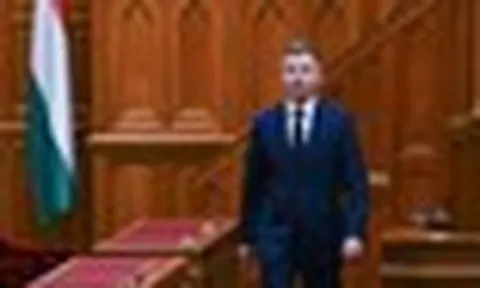 Thủ tướng nước châu Âu dự đoán thời điểm EU sẽ nối lại mua khí đốt Nga: 'Các vị cứ chờ mà xem'