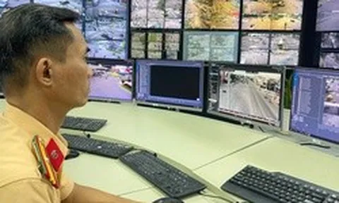 CSGT TPHCM số hóa giúp người dân dễ nộp phạt giao thông qua điện thọai